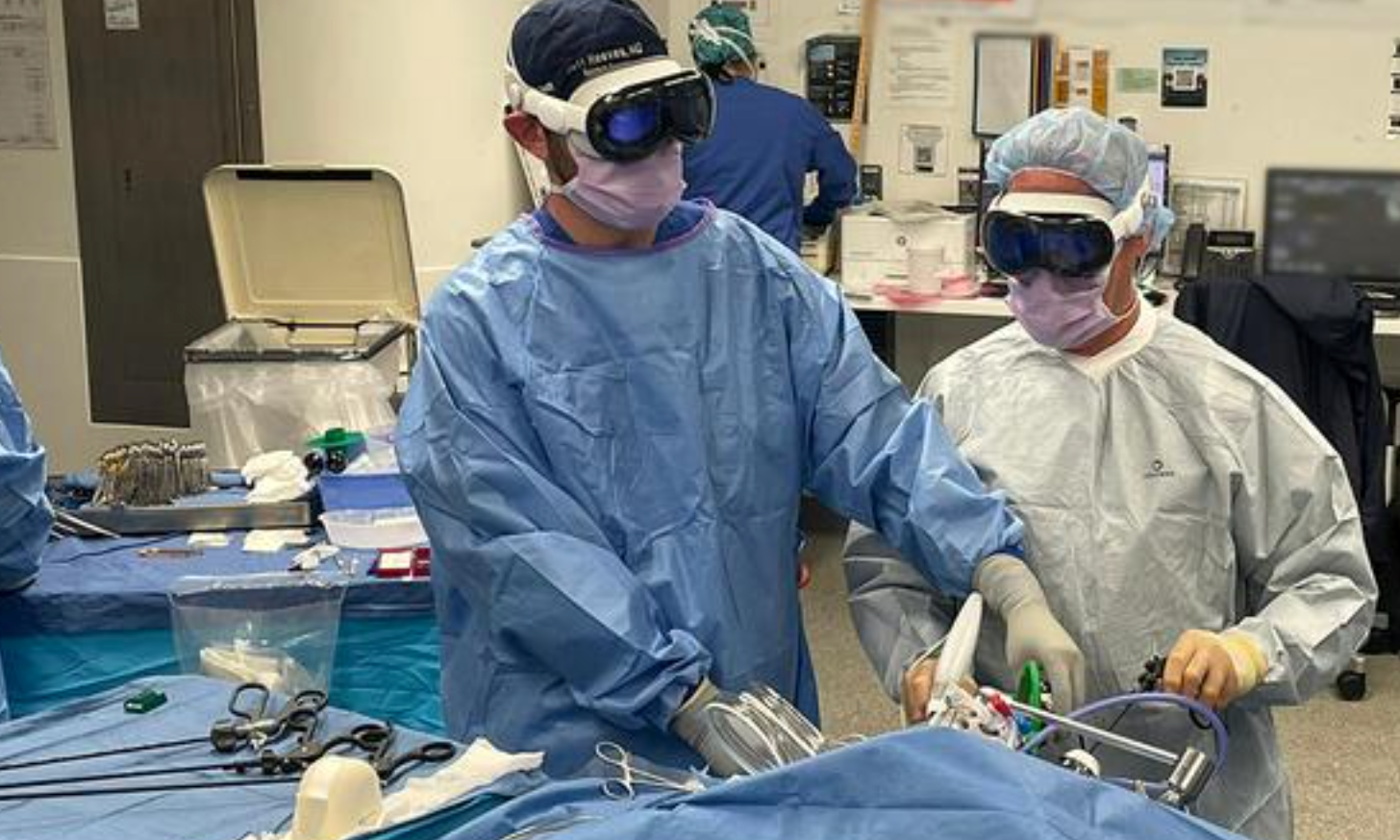 Apple Vision Pro evaluated in operating room